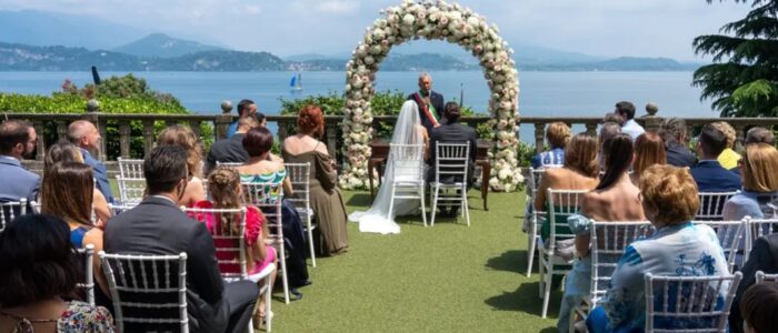 Villa Hochzeitbogen breit heiraten am Lago Maggiore